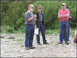 Les Basher talking at AGM 2004